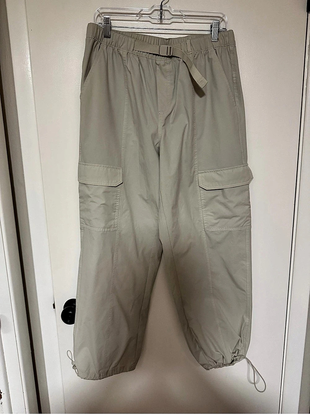 Cargo Pants Gray Size Medium Like New